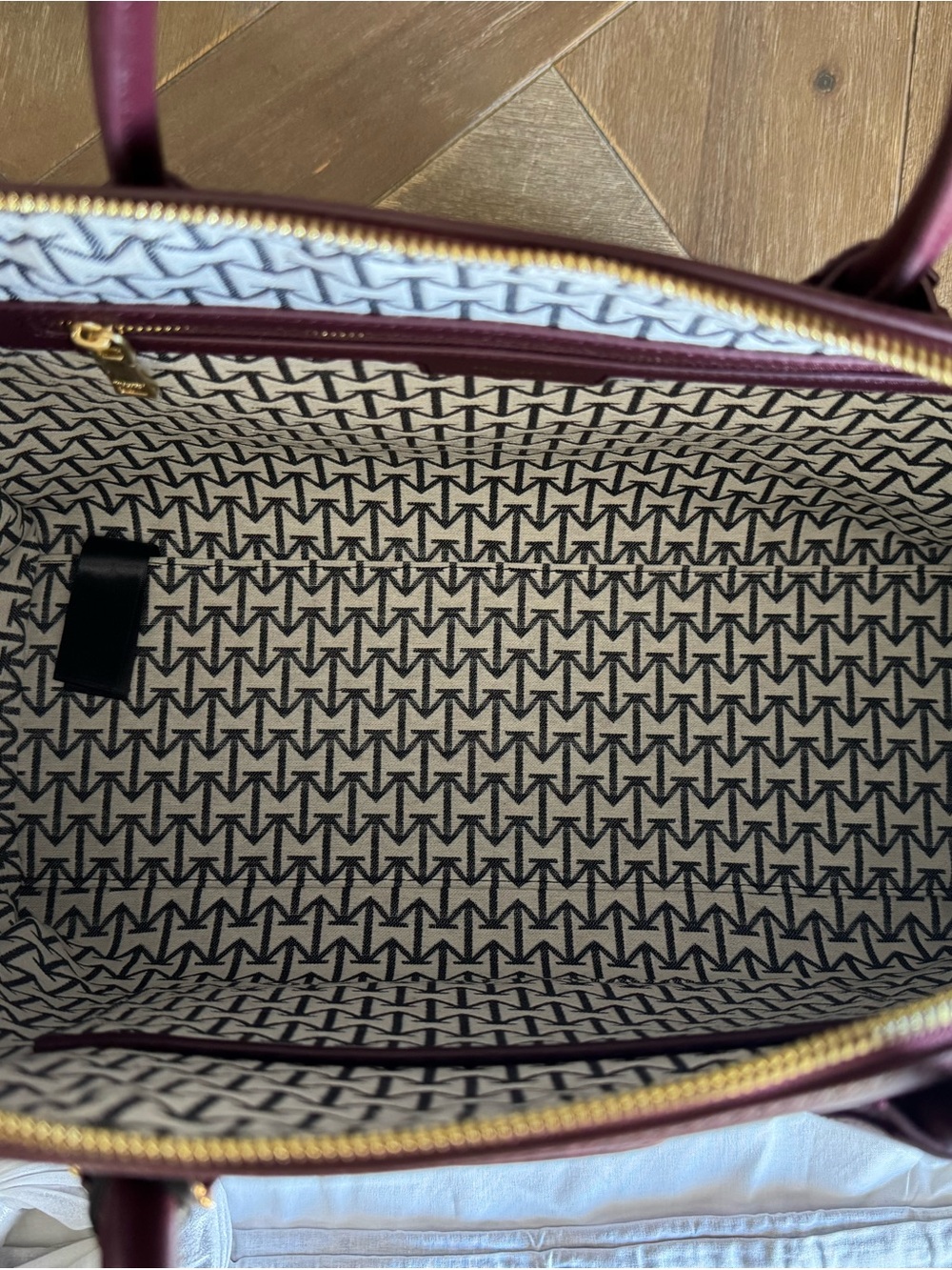 Moncrief “Stephanie” Structured Leather Satchel in Deep Burgundy - Picture 12 of 14